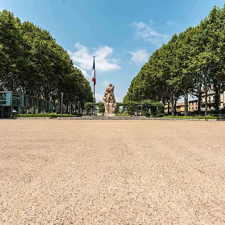 Elegant 130sqm Ac Square Gambetta Appartement *